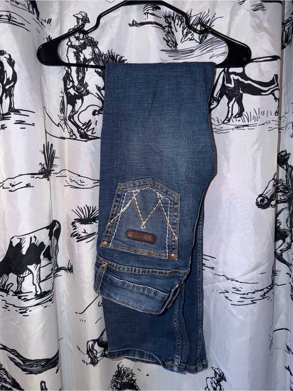 Wrangler Women’s Dark Blue Bootcut Jeans with Embroidered Pocket